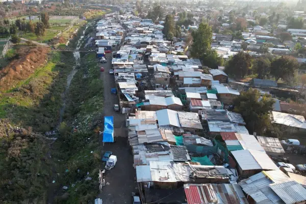 La Toma Dignidad en la comuna de La Florida ,Cedida