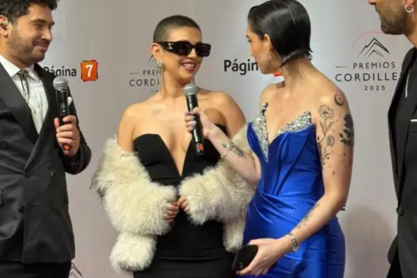 Karla Melo en la alfombra roja de los Premios Cordillera ,Instagram