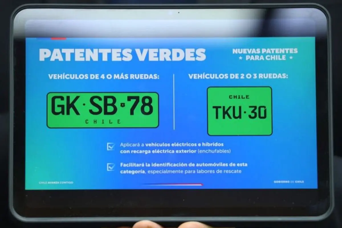 Patentes verdes aparecerán en el parque automotriz, Agencia Uno