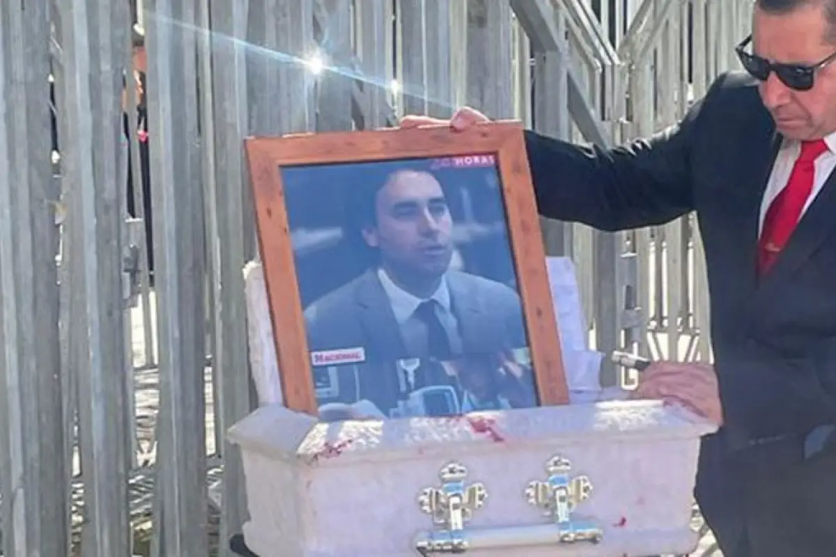 Pastor Soto y su ''tétrica'' intervención en el Congreso, Redes sociales | X