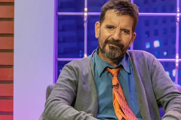 Vasco Moulian ,Redes Sociales