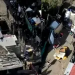 Momento exacto donde pobladores inician barricada, Captura