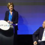 Matthei trató de populista a Kast, red X