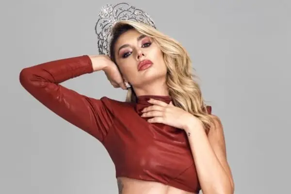 Camila Andrade como jurado en concurso de belleza ,Instagram