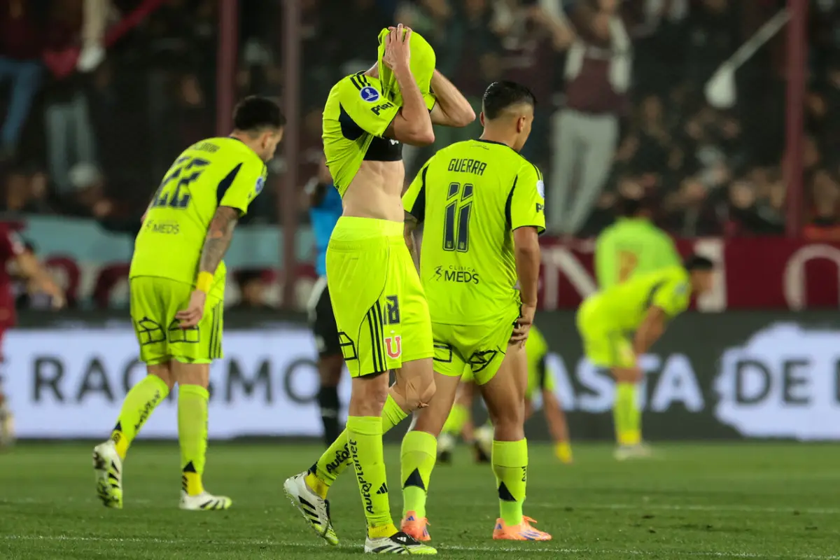 Universidad de Chile en Lanús, Photosport