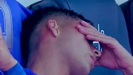 Lucas Assadi salió lesionado en el clásico, Captura