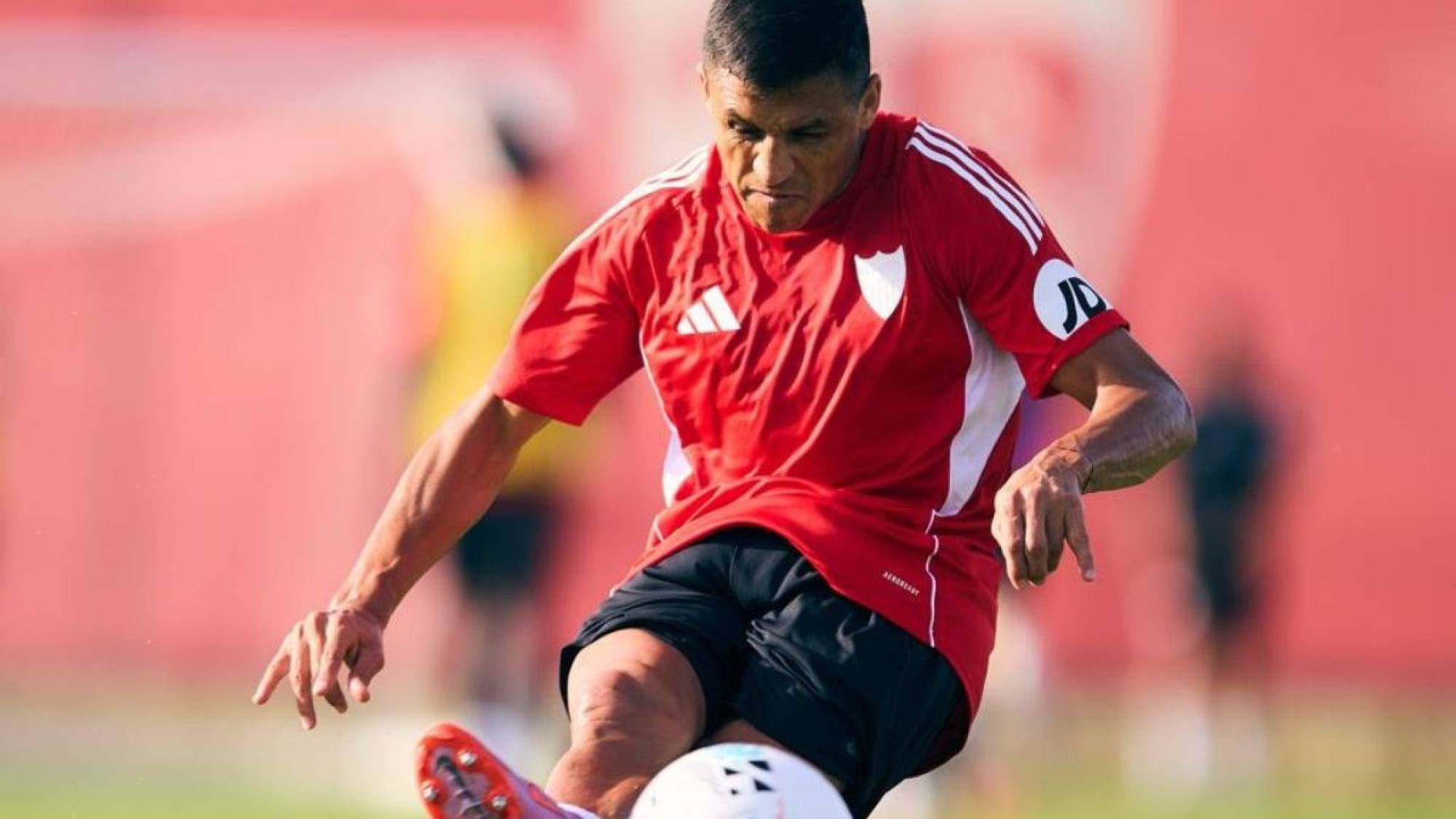 Confirman grave lesión de Alexis Sánchez: goleador de la Roja podría volver recién a fin de año