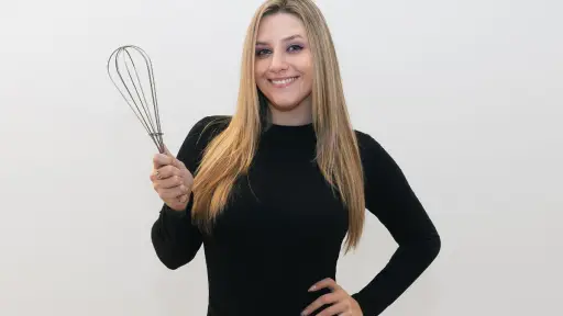 Agustina se suma a El Internado, Cedida