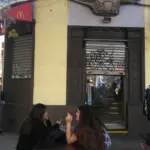 Trabajadora del local de comida rápida fue encontrada sin vida, red X