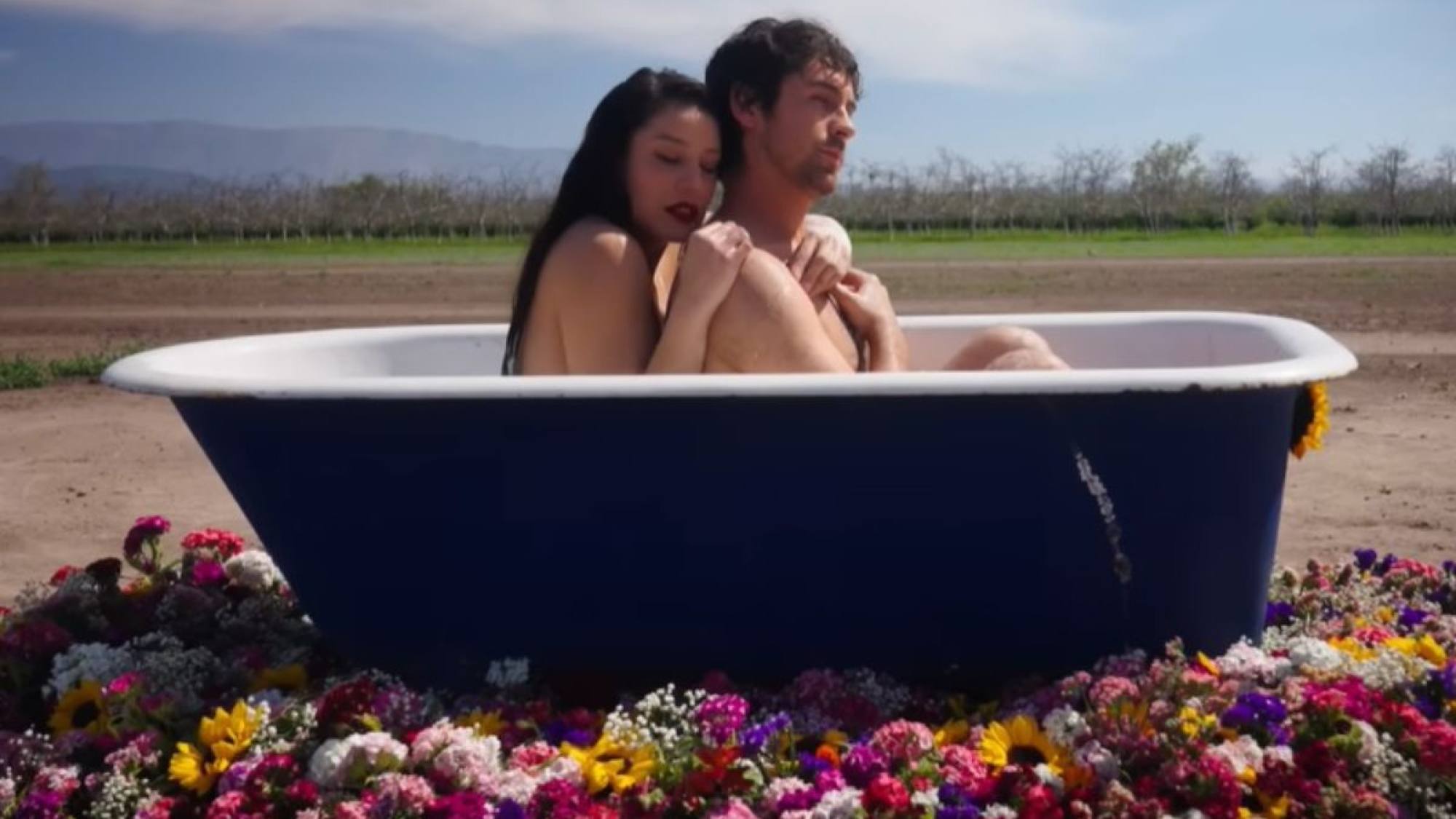 “¿Estás en pelota?”: María José Quintanilla reveló la reacción de su mamá tras estreno de osado videoclip