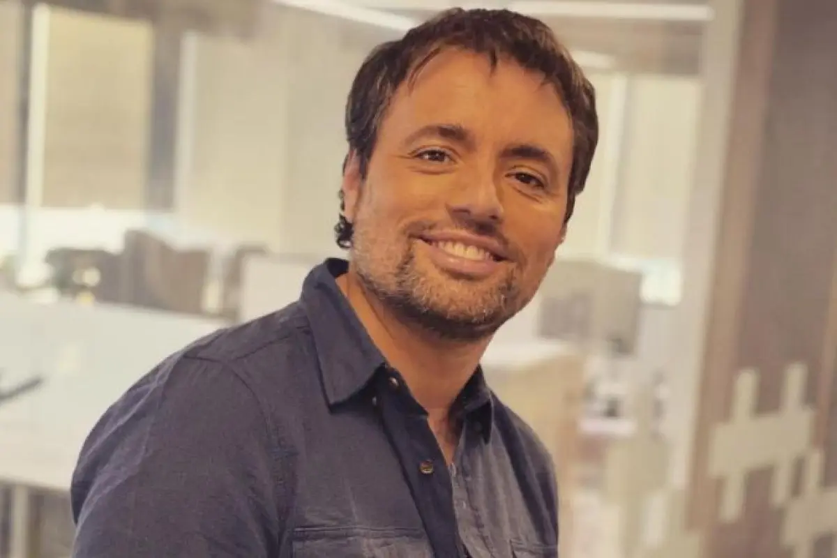 Daniel Valenzuela , Redes sociales | Referencial