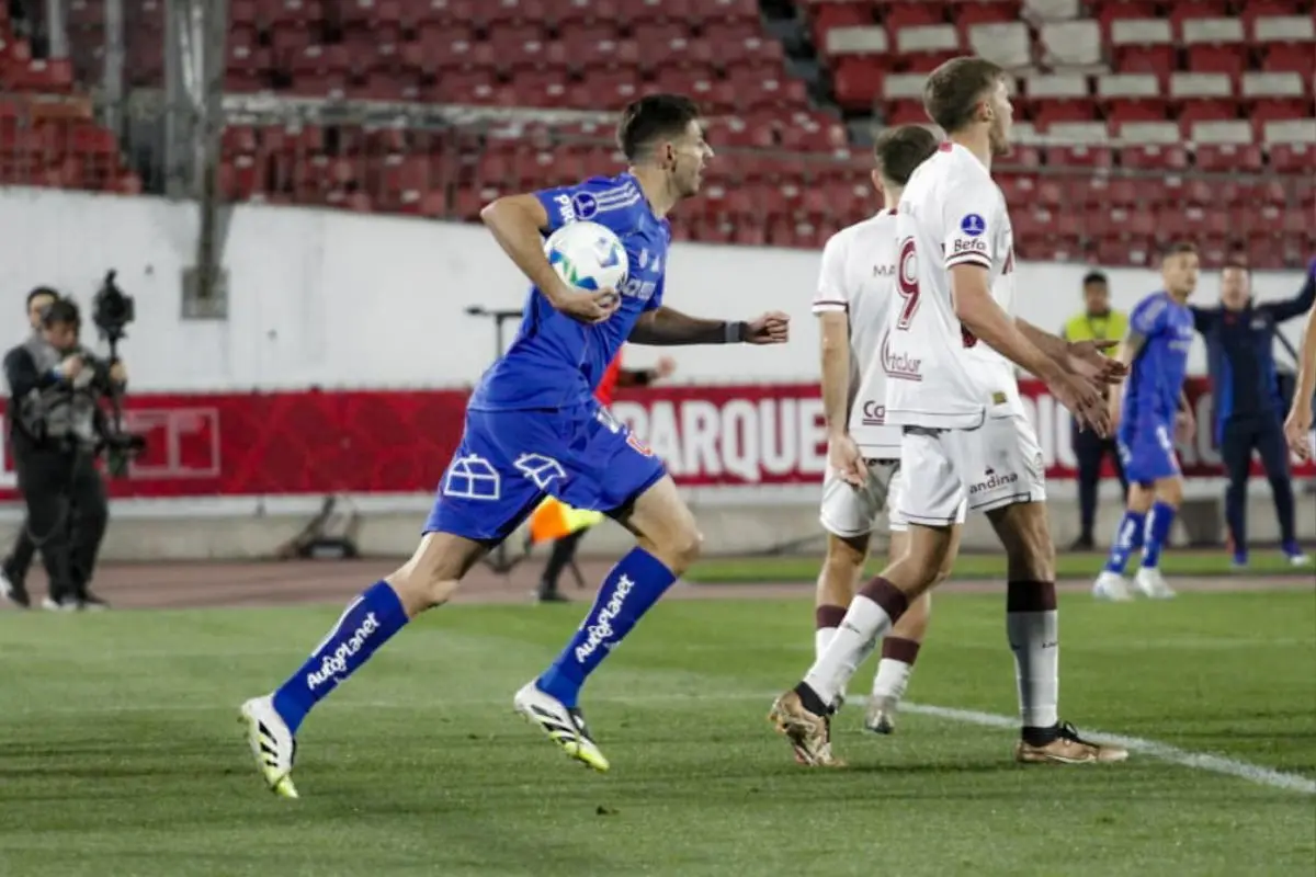 Lucas Di Yorio saltó desde el banco para descontar, Cristóbal Cantero