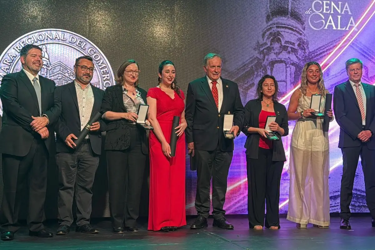 Cámara Aduanera de Chile recibe doble reconocimiento, Cedida
