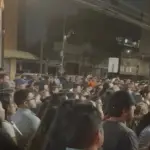 Masiva velatón en honor estudiante fallecido, red X