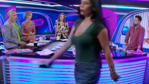 Daniela Aránguiz se retiró del set, Captura
