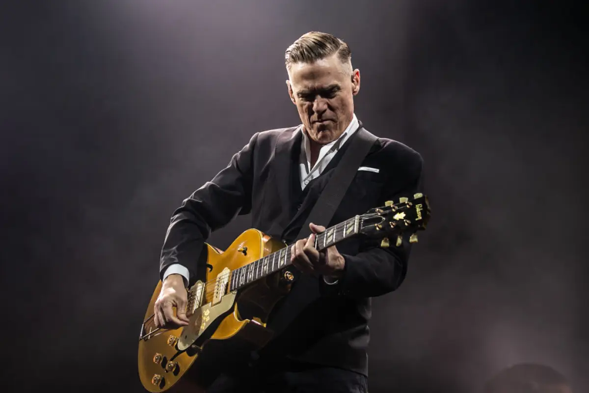 Bryan Adams , Redes sociales | Referencial