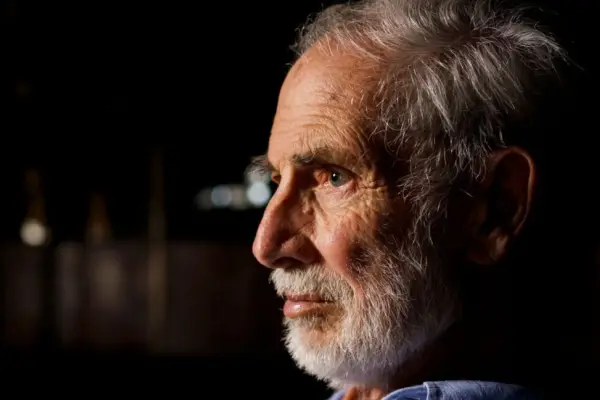 Héctor Noguera  ,Redes sociales | Referencial
