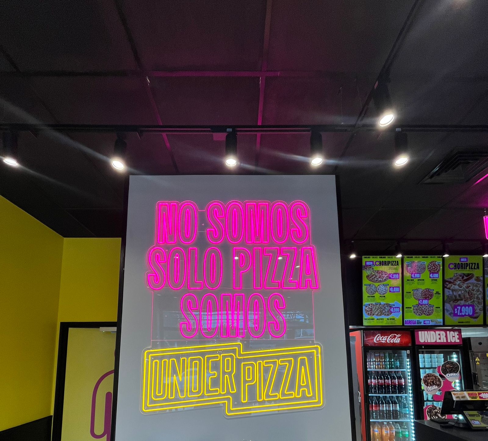 Under Pizza - Cedida