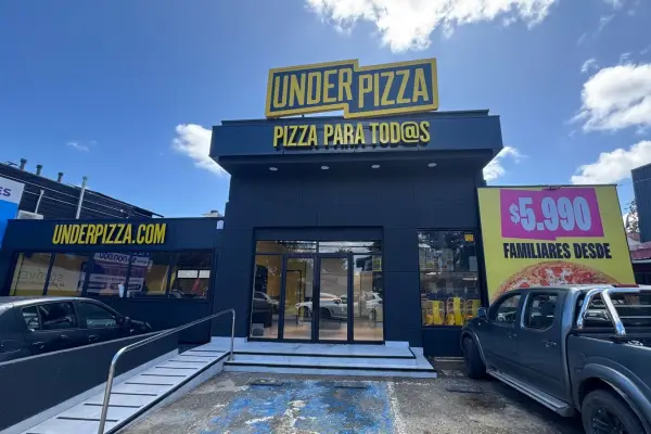 Under Pizza Valdivia ,Cedida