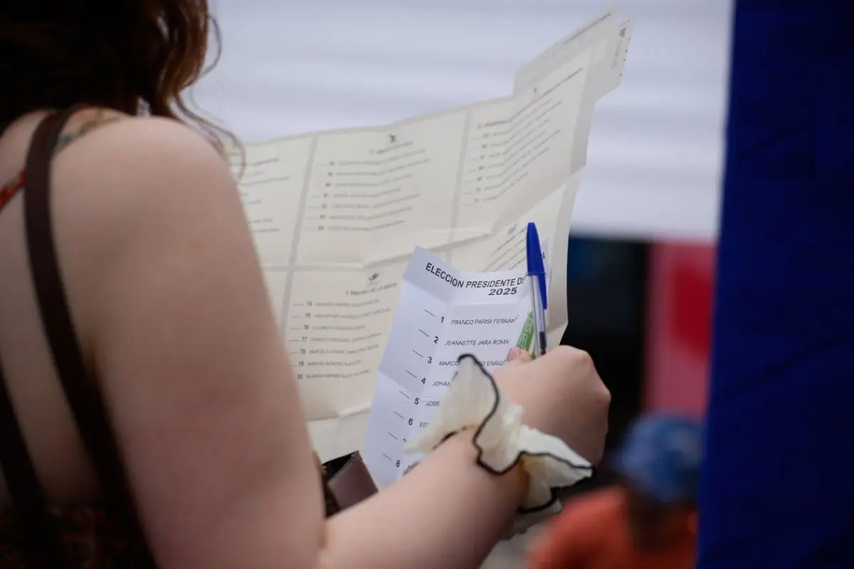 Hoy se realizaron las elecciones presidenciales, Agencia Uno