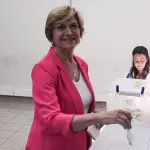 Evelyn Matthei quedó quinta en las elecciones , red X