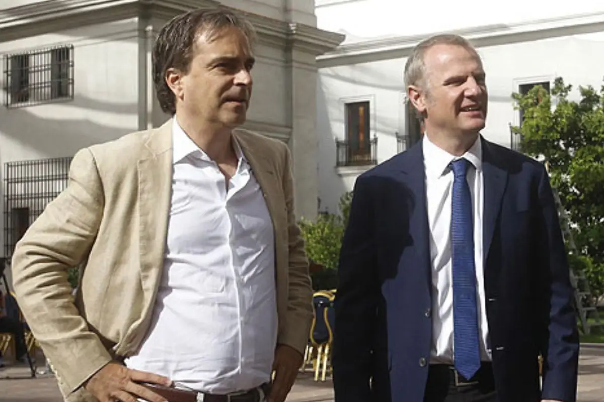 Luciano Cruz-Coke y Felipe Kast son senadores de Evopoli, red X