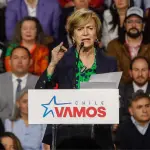 Evelyn Matthei fue la candidata de \ChileVamos\, red X