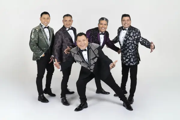 Movida tropical  ,Cedida