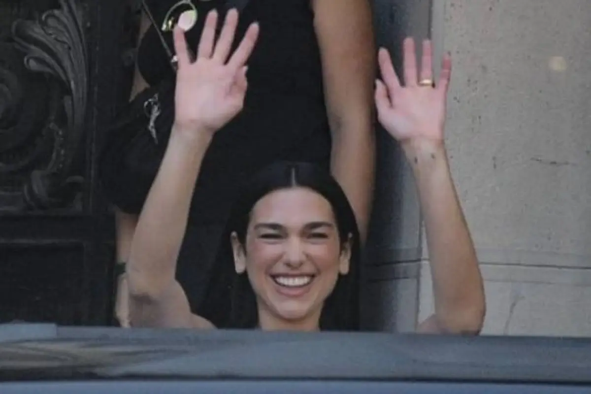 Dua Lipa, redes sociales