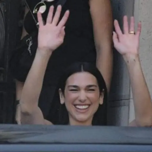 Dua Lipa ,redes sociales