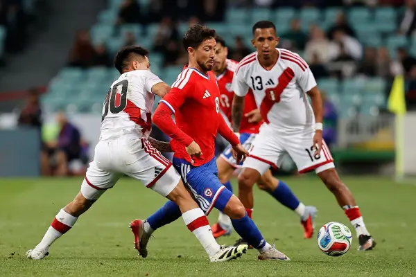 Felipe Loyola marcó uno de los goles en Sochi ,red X