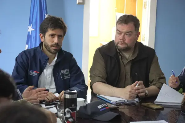 Las autoridades confirmaron las identidades de los fallecidos ,red X