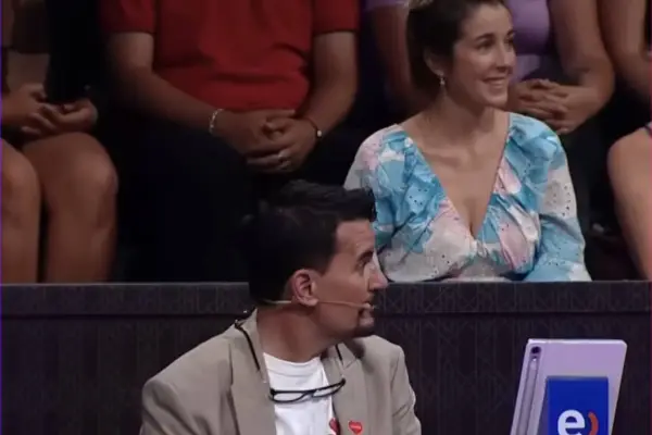 Vasco Moulian y la misteriosa española ,Captura de pantalla