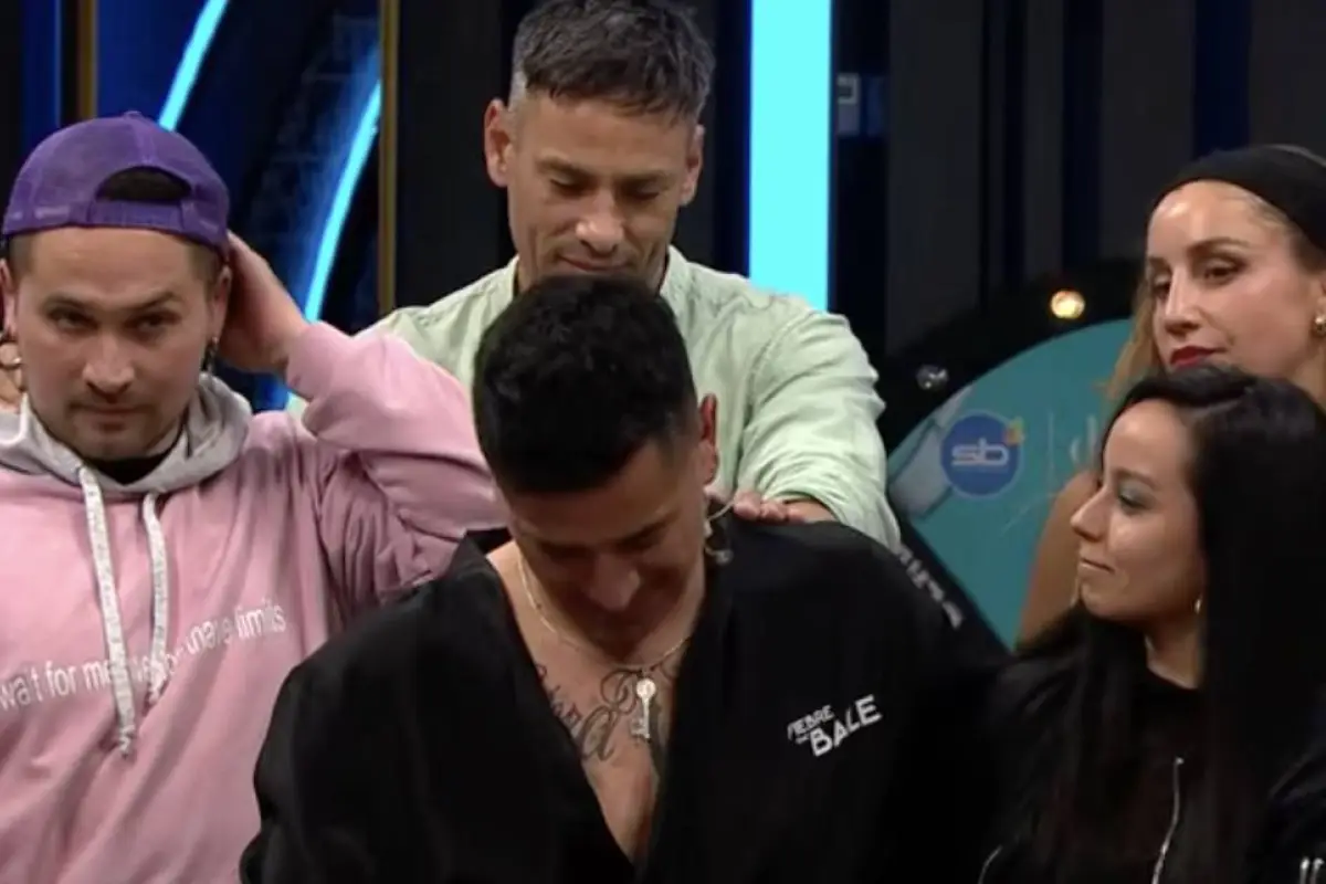 Kike Acuña con amigos, Captura de pantalla