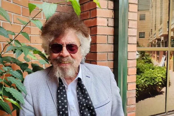 Adriano Castillo ,La Hora