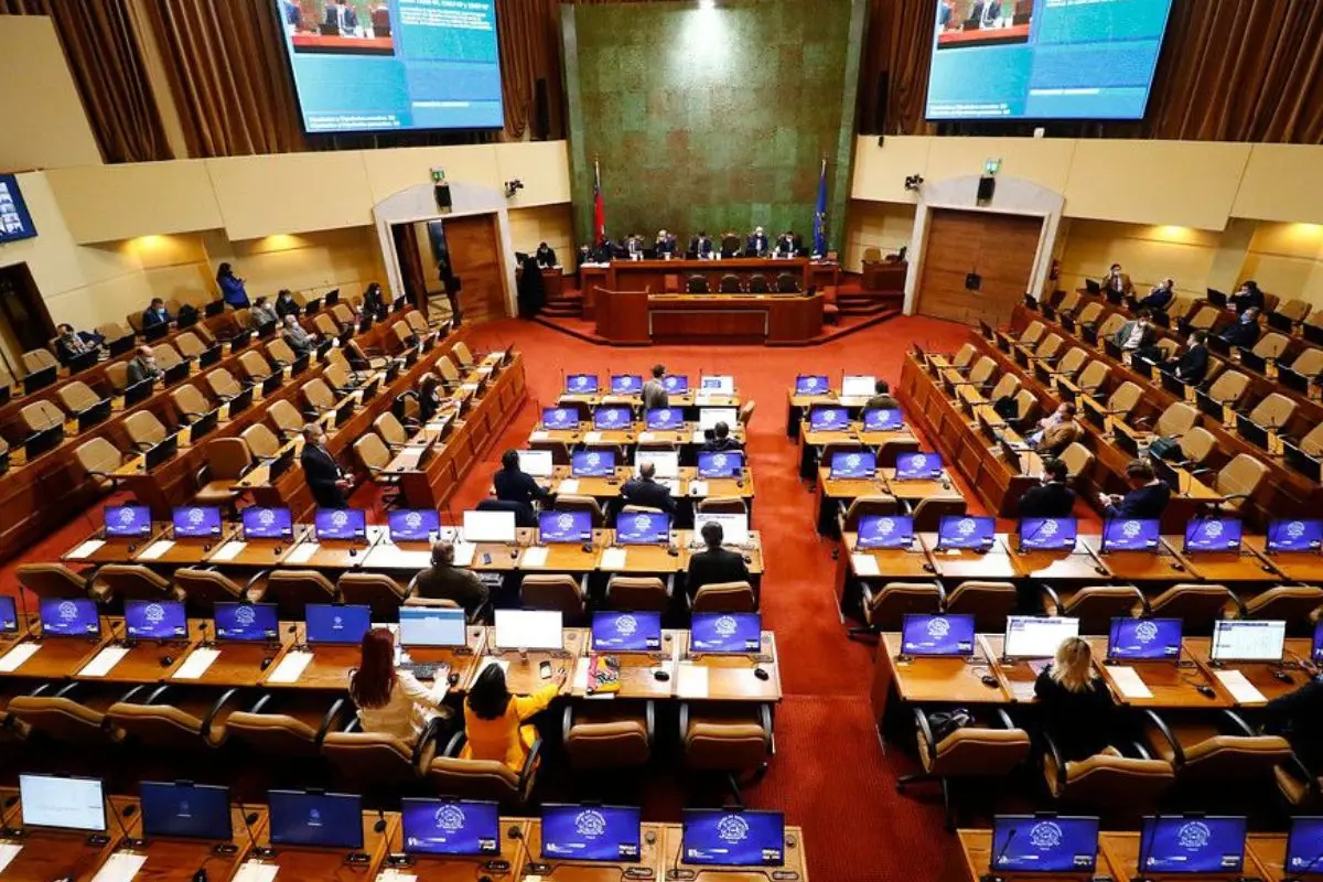 La Cámara enfrenta escándalo de índole sexual, Agencia Uno