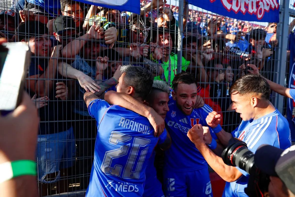 Lea Fernández celebró con todo la apertura de la cuenta, red X