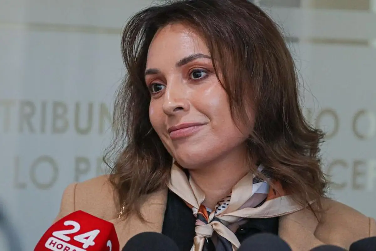 Camila Polizzi , Redes sociales | Referencial