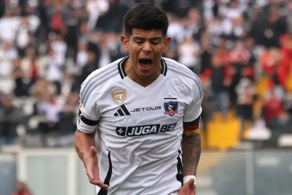 Esteban Pavez ,Redes sociales