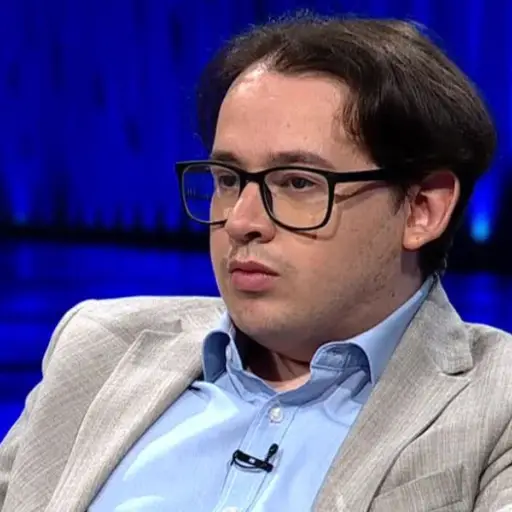 Alexander Israel en \