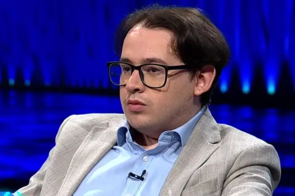 Alexander Israel en \