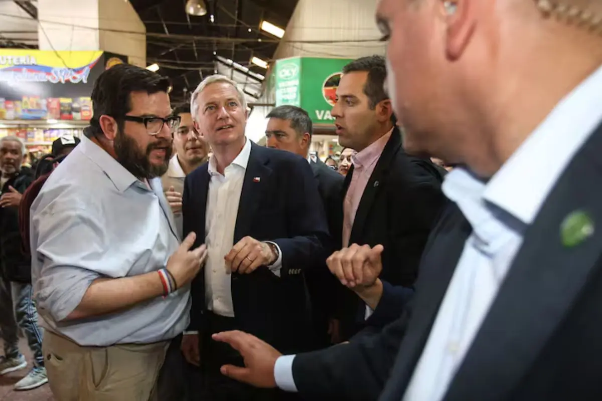 José Antonio Kast fue pifiado en el Barrio Franklin, Agencia Uno