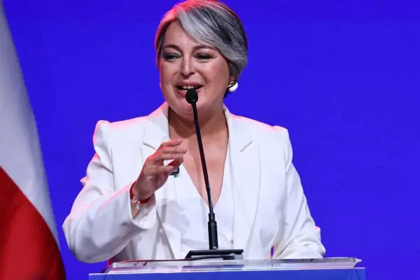 Jeannette Jara  ,Redes sociales | Referencial