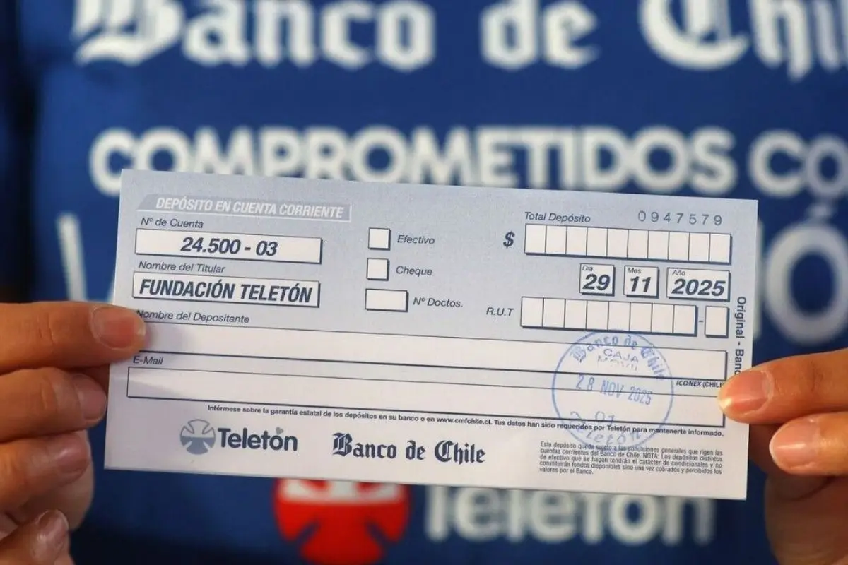 ¡Levántate papito!, red X