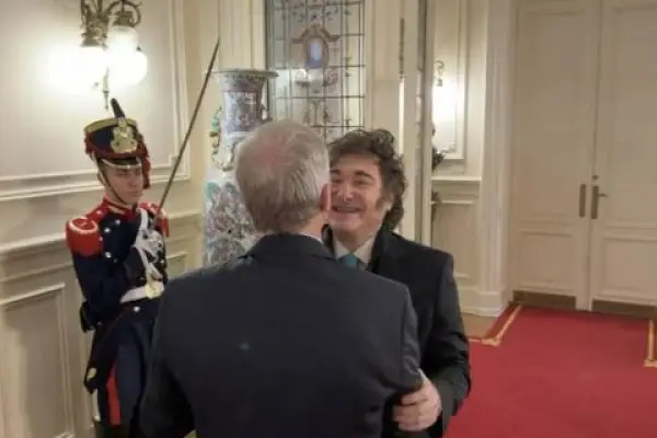 El encuentro entre Kast y Milei en la Casa Rosada ,Captura 