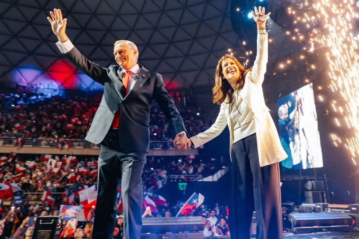 José Antonio Kast asumirá el próximo 11 de marzo ,red X