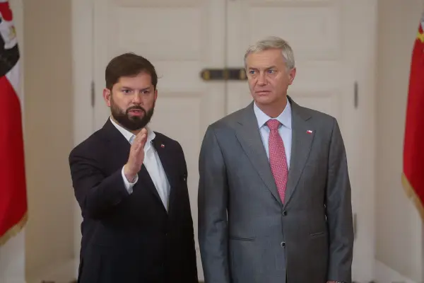 Así fue el encuentro entre Boric y Kast en La Moneda ,Redes sociales | X