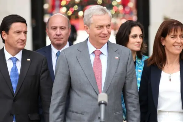 Kast y el plan de vivir en La Moneda  ,Redes sociales | Referencial