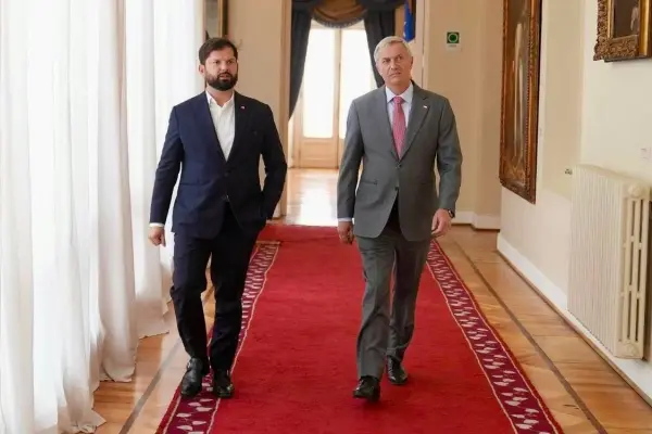 José Antonio Kast este lunes en La Moneda ,red X