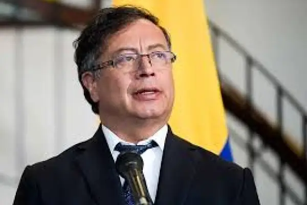 Gustavo Petro ,Redes sociales | Referencial